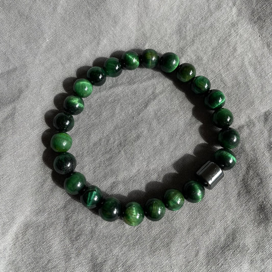 Green tiger eye bracelet